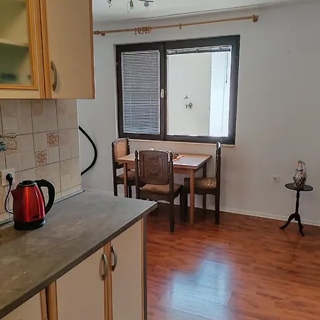 Apartment Zoo Garden-Free Parking Apartment