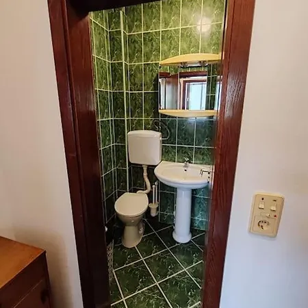 Apartment Zoo Garden-Free Parking Apartment Sarajevo