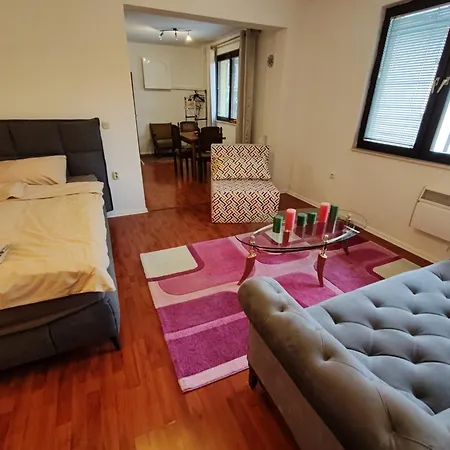 Διαμέρισμα Zoo Garden